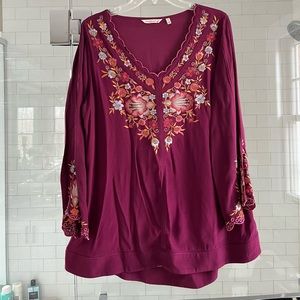 Soft Surroundings Scalloped Embroidered Floral Tunic Top